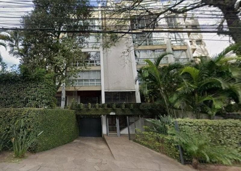 Foto 1 de 4: Vaga de Garagem em leilão em Porto Alegre - RS — Edifício Solar das Figueiras - Estacionamento nº 21