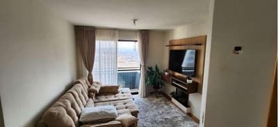 Foto 4 de 9: Apartamento em leilão em Curitiba - PR — Apartamento com área privativa de 62,7900m², Curitiba/PR
