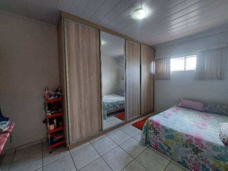 Foto 4 de 11: Casa em leilão em Uberlândia - MG, bairro Vila Presidente Roosevelt — Casa, Uberlândia / MG