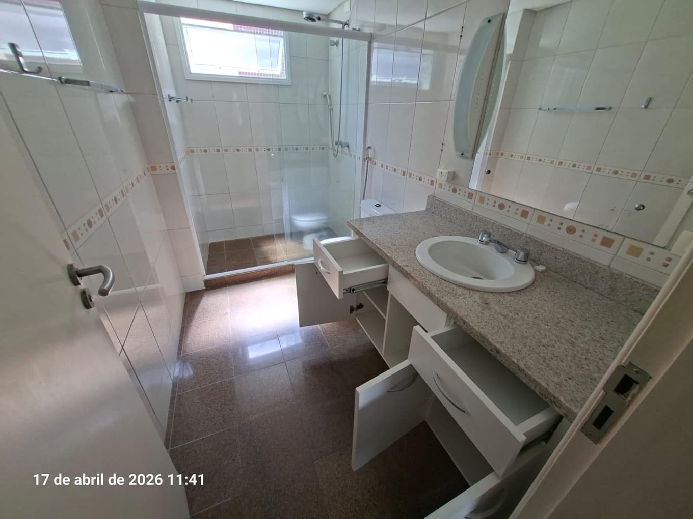 Foto 42 de 61: Apartamento em leilão em Matinhos - PR, bairro Caiobá — Apartamento cobertura, 300,14m² área privativa, vaga de garagem, Edif Costa Allegra, Av Atlântica 2400, Caiobá/PR - R Macedo/PR