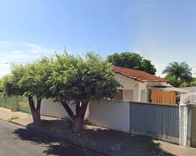 Foto 1 de 3: Casa em leilão em Votuporanga - SP — Casa, A.T. 415m², Pozzobon