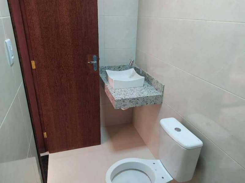 Foto 4 de 17: Casa em leilão em Montes Claros - MG, bairro Raul Lourenço — Casa 118m² com Terreno 140m² | Montes Claros-MG | Raul Lourenço | Oportunidade - Próx. à Av. Osmane Barbosa e Av. Minas Gerais - Financiamento até 420 Meses!
