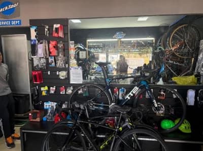 Foto 2 de 2: Comercial em leilão em Brasília - DF — Imóvel Comercial (Direitos)