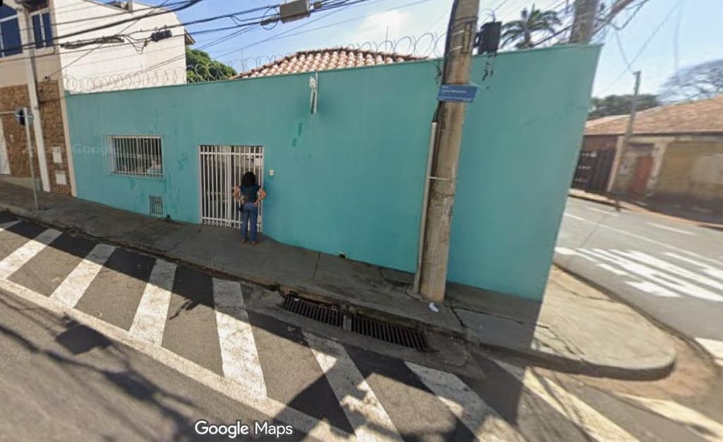 Foto 4 de 4: Casa em leilão em Uberaba - MG, bairro Mercês — (50%) Casa, A.T. 94m², sala, 2 dorms, Bairro Mercês