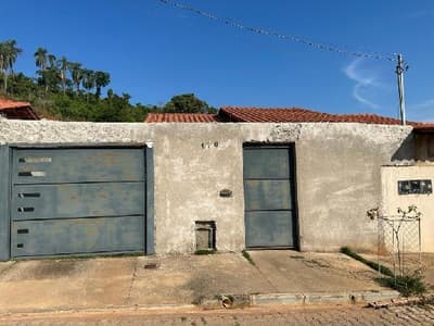 Casa em leilão em Ubá - MG — Casa de 46.18m2, com 2 quartos, em UBA/MG.