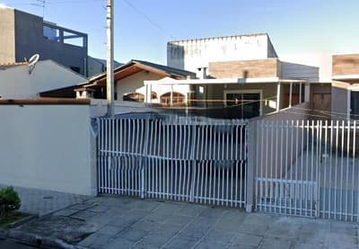 Casa em leilão em Curitiba - PR, bairro Campo de Santana — Casa 80m², Campo de Santana, Curitiba/PR