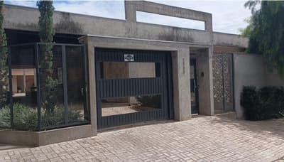 Casa em leilão em Umuarama - PR — Casa Residencial com 223,89m², na Rua Alagoas 5500, Umuarama/PR