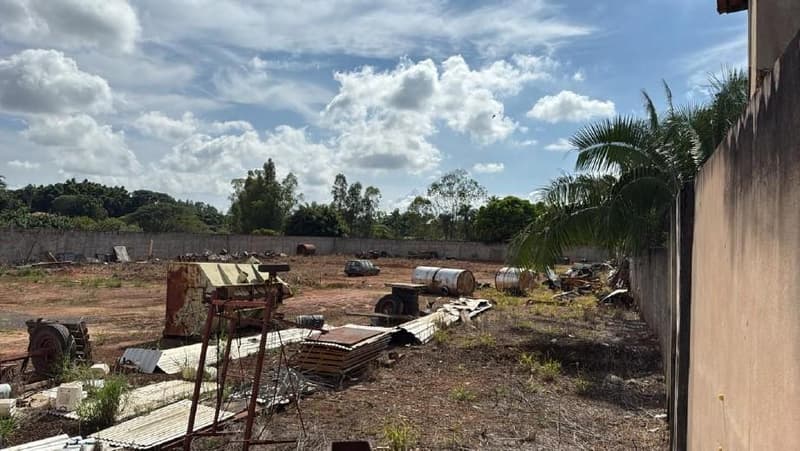 Foto 3 de 4: Terreno em leilão em Ipameri - GO — AMPLO TERRENO MURADO, A.T. 7.107,05M², NOVO HORIZONTE EM IPAMERI/GO - EXCELENTE OPORTUNIDADE PARA SEU NEGÓCIO