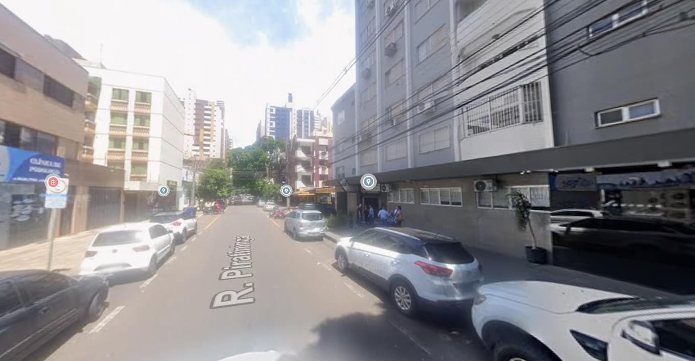 Foto 5 de 5: Apartamento em leilão em Maringá - PR — Apto Duplex 246m², 2 Vaga no Edifício da Lavoura, Centro, Maringá/PR.