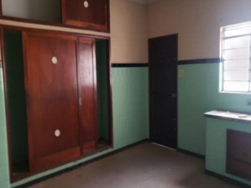 Foto 4 de 6: Casa em leilão em Jacareí - SP, bairro Centro — Casa, 534.0 m2, Jacareí / SP