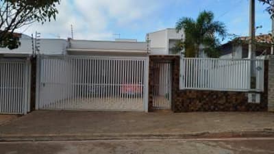 Foto 1 de 14: Casa em leilão em Boituva - SP — Casa 154m² com Terreno 250m² | Boituva-SP | Portal Ville Azaleia - Financiamento até 420 Meses!