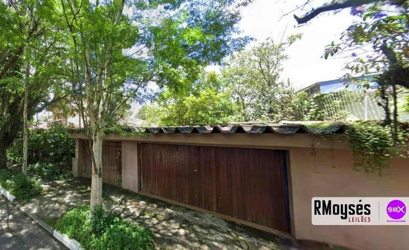 Foto 2 de 18: Casa em leilão em São Paulo - SP, bairro Brooklin — Imóvel Residencial, A.T. 579m², A.C. 222m², Brooklin