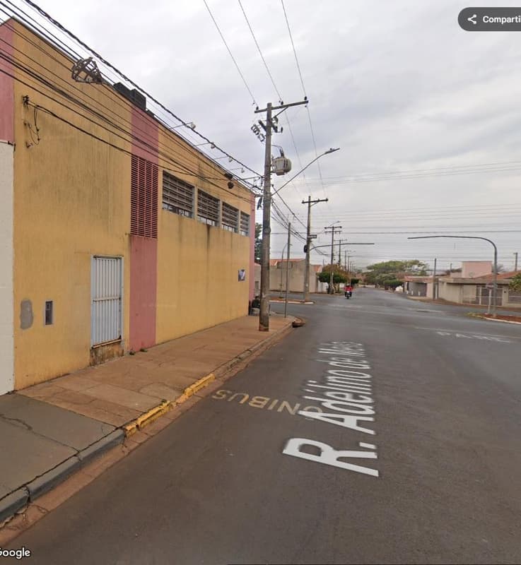 Foto 5 de 7: Comercial em leilão em Batatais - SP — DIREITOS - IMÓVEL COMERCIAL Sobrado localizado na cidade de Batatais/SP