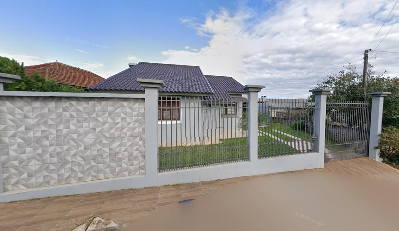 Casa em leilão em Santo Ângelo - RS — Casa 509m², Paraíso, Santo Ângelo/RS - Ocupada