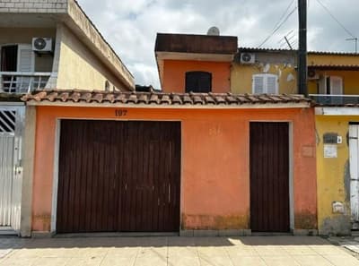 Casa em leilão em Guarujá - SP — Casa 134m², Jardim Santa Maria, Guarujá/SP