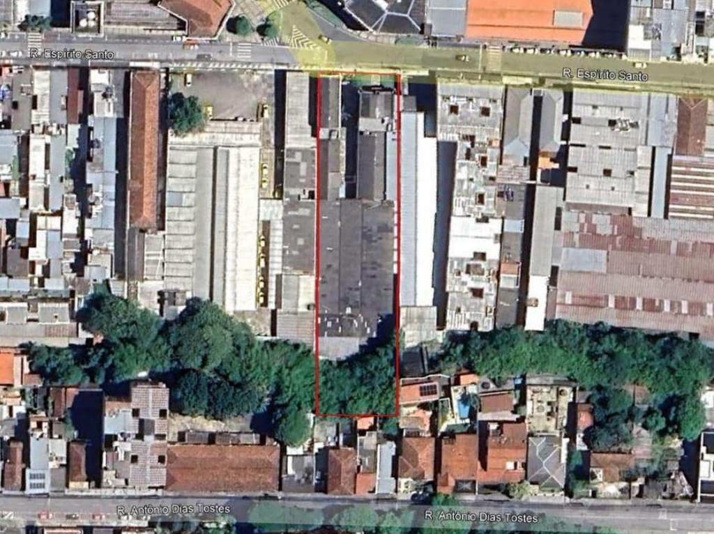 Foto 2 de 7: Comercial em leilão em Juiz De Fora - MG — Imóvel Comercial OCUPADO 2.875m² no Centro de Juiz de Fora/MG