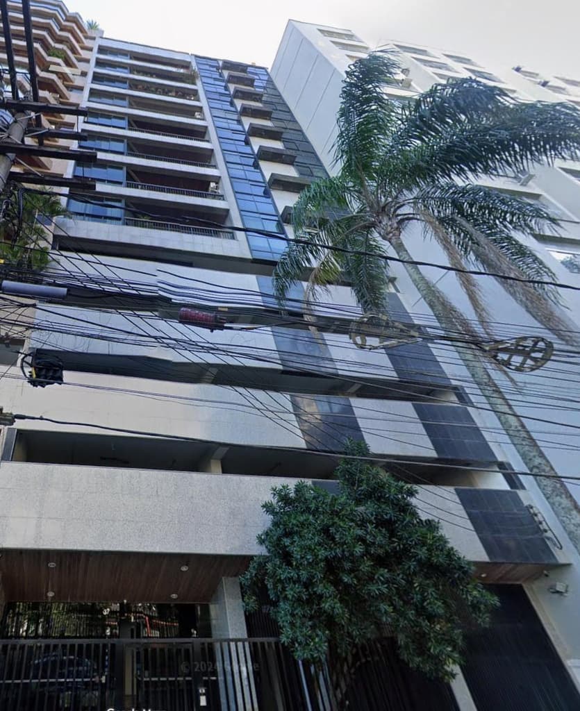 Apartamento em leilão em Niterói - RJ, bairro Ingá — Apto c/ 2 vagas Ocupado no Ingá em Niterói/RJ