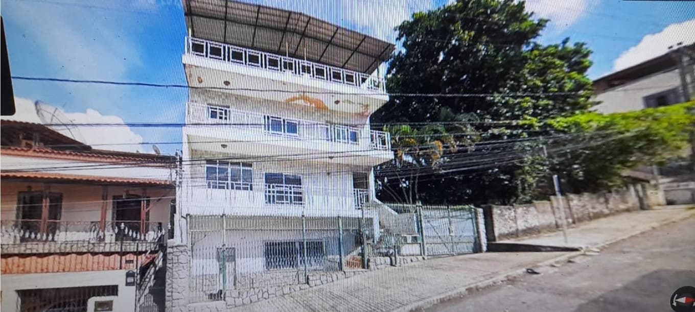 Foto 3 de 5: Casa em leilão em Juiz De Fora - MG — Imóvel Residencial com Triplex, Casa Secundária e Canil ¿ Juiz de Fora/MG