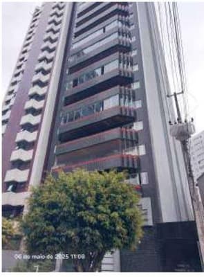 Foto 10 de 47: Apartamento em leilão em Curitiba - PR — Apartamento nº 1401 com área privativa de 184,48m² com duas vagas de garagem - Avenida Munhoz da Rocha,175, Juvevê, Curitiba/PR