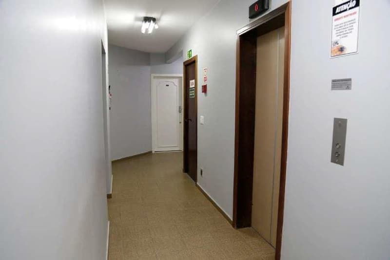 Foto 4 de 11: Comercial em leilão em União Da Vitória - PR — Sala Comercial nº 82, no Edifício Executive Center União, com área total de 59,70 m² e área privativa de 49,22m² em União da Vitória/PR.