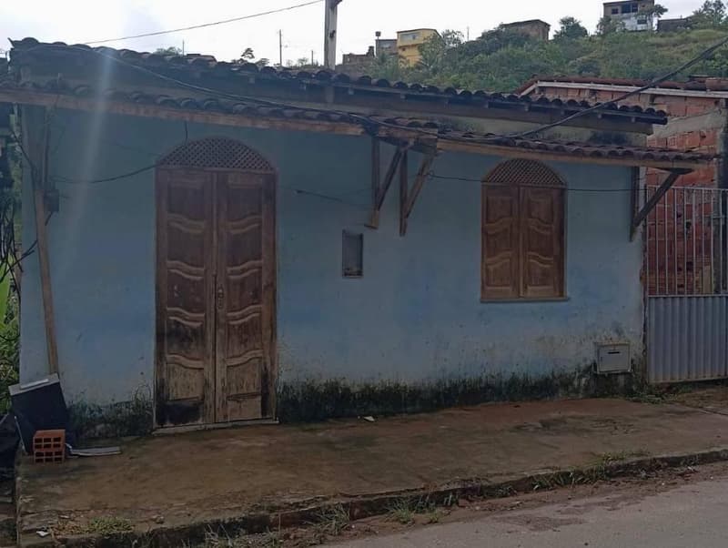 Foto 1 de 7: Casa em leilão em Teolândia - BA, bairro José Teles de Menezes — Casa 43m² com Terreno 236m² | Teolândia/BA | Bairro José Teles de Menezes - Financiamento a partir de R$ 90mil!