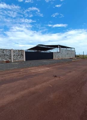 Foto 5 de 16: Terreno em leilão em Quirinópolis - GO, bairro Bairro Empresarial — GALPÃO COMERCIAL | A.T. 987,5M² E A.C. 308,00M² | BAIRRO EMPRESARIAL CENTRO EM QUIRINÓPOLIS/GO
