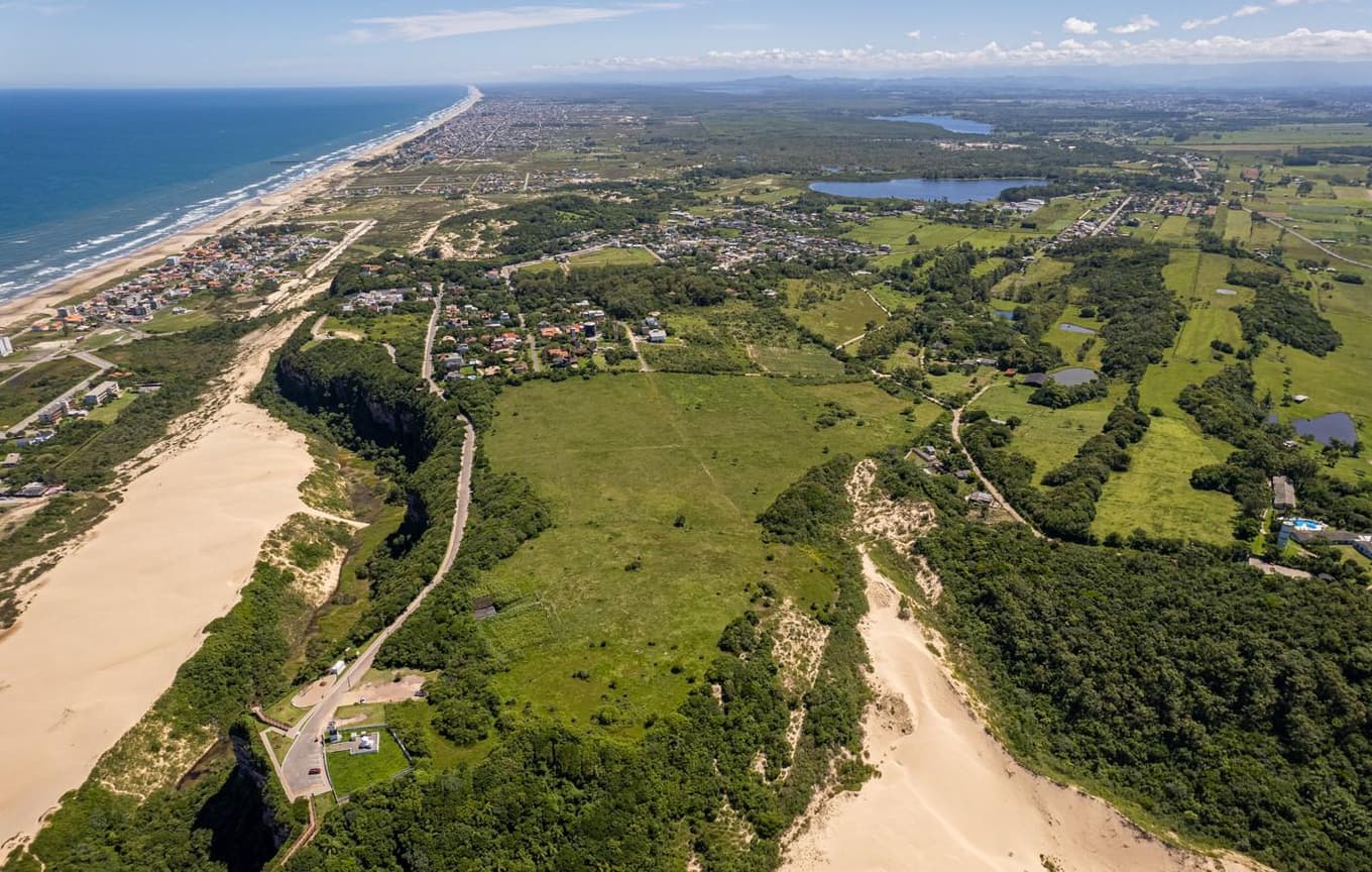 Foto 13 de 22: Terreno em leilão em Araranguá - SC — Lote de Terreno com 600m² - Morro dos Conventos - Araranguá - SC