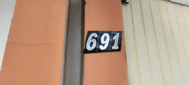 Foto 8 de 9: Casa em leilão em Ponta Porã - MS, bairro Centro — Casa 235m² com Terreno 160m² | Ponta Porã-MS | Centro | Oportunidade - Próx. à Av. Brasil e Parque dos Ervais - Financiamento até 420 Meses!