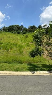 Foto 2 de 2: Terreno em leilão em Santana De Parnaíba - SP — Terreno com 500,04 m² no Residencial e Comercial Serra do Sol, Santana de Parnaíba/SP