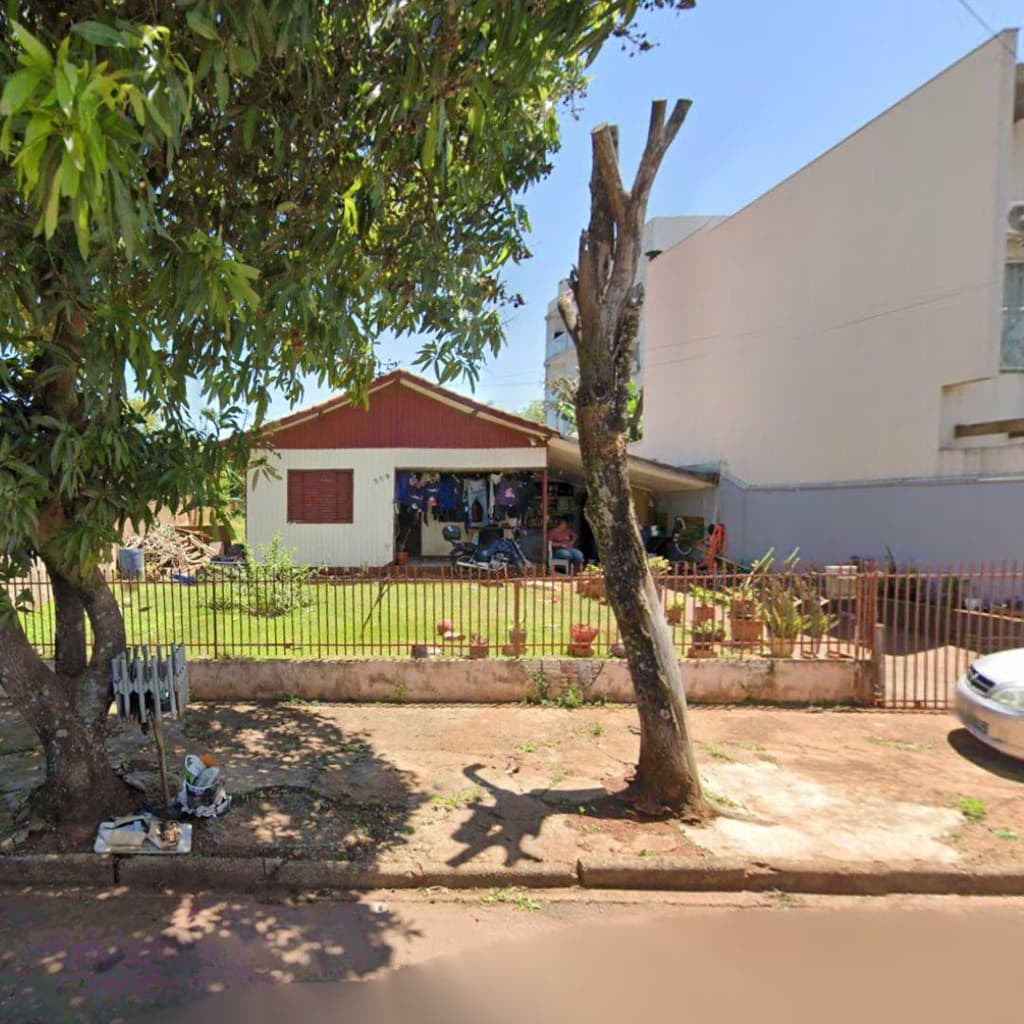 Foto 1 de 4: Casa em leilão em Toledo - PR, bairro Vila Becker — IMÓVEL URBANO COM ÁREA TOTAL DE 693,63 m2- Em TOLEDO/PR