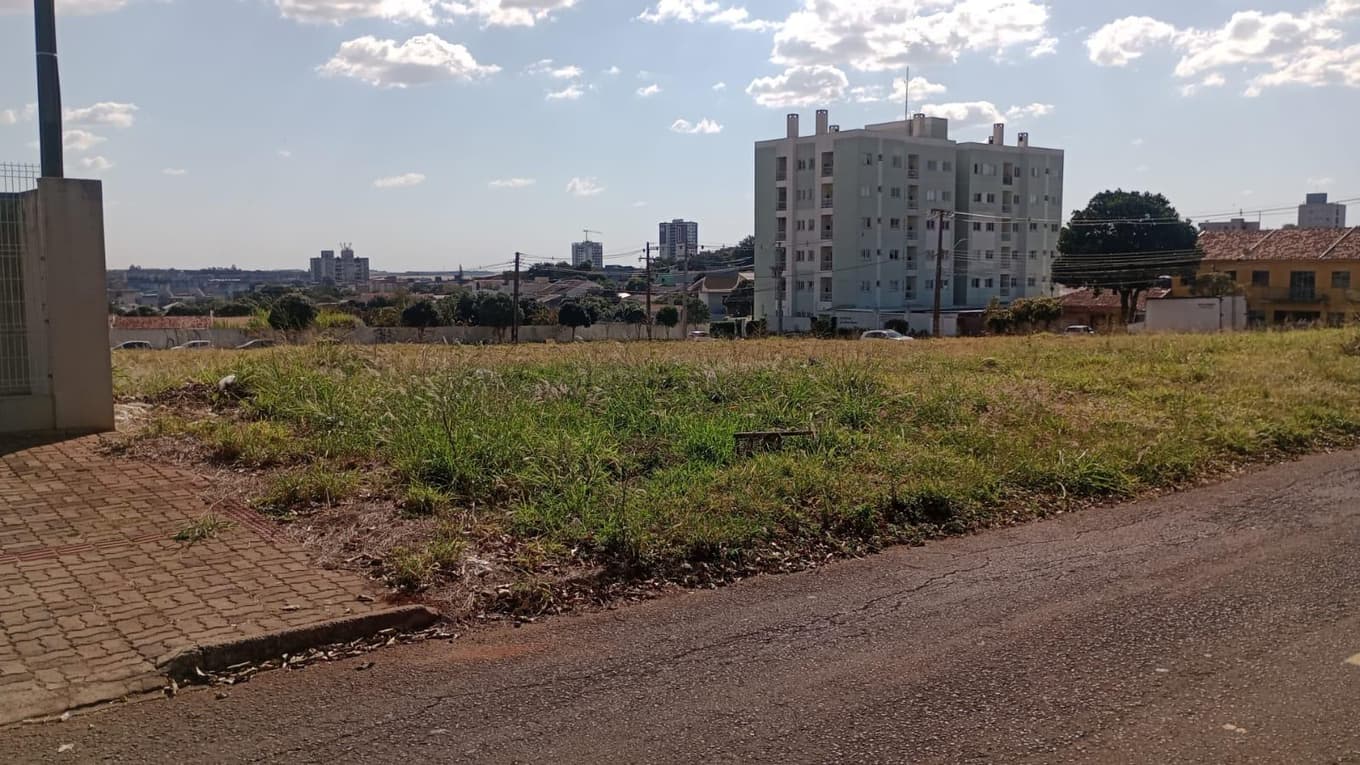 Foto 2 de 4: Terreno em leilão em Cascavel - PR — Terreno Urbano 480m² na Vila Alto Alegre em Cascavel/PR - Desocupada
