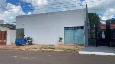Foto 3 de 3: Casa em leilão em Chapadão Do Sul - MS — Casa, Ocupado, Chapadão Do Sul / MS (27% abaixo da avaliação)