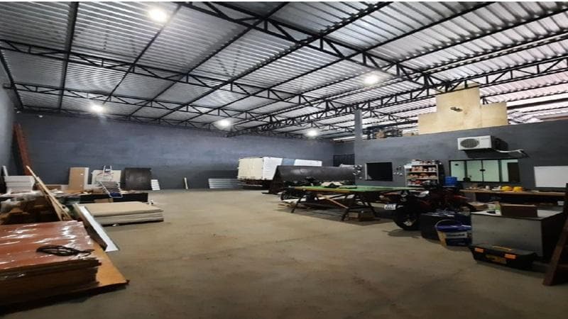 Foto 10 de 11: Terreno em leilão em Colorado Do Oeste - RO — IMÓVEL URBANO| A.T. 420,73 M² E A.C. 342,03 M² - CENTRO | COLORADO DOESTE/RO - LEILÃO EMPRESARIAL SISTÊMICO SICREDI