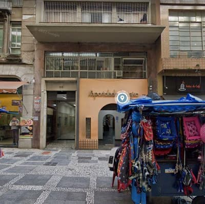 Foto 2 de 3: Comercial em leilão em São Paulo - SP, bairro República — Conjunto Comercial 264m² | Rua Conselheiro Crispiniano, República/SP | Próx. ao Teatro Municipal: Ideal p/ Escritórios, Ateliês ou Investimento.