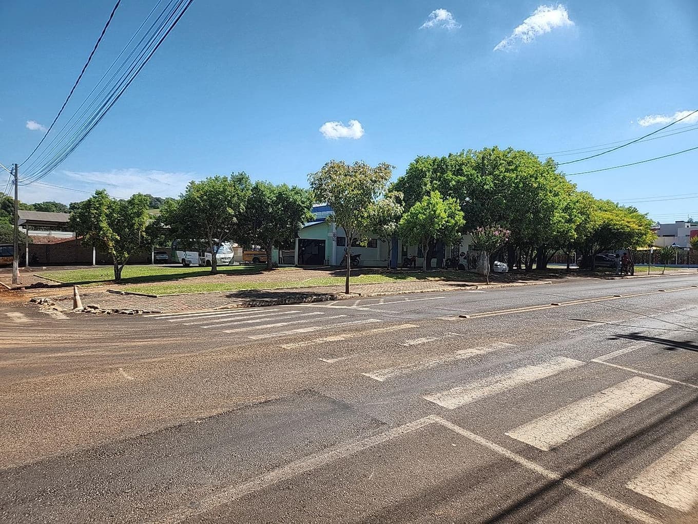 Foto 6 de 13: Terreno em leilão em Itapejara D'oeste - PR — LOTE URBANO Nº 06-C DA QUADRA Nº 37, SITO À RUA PIO XII, NA CIDADE DE ITAPEJARA D'OESTE - ÁREA DE 2.760M²