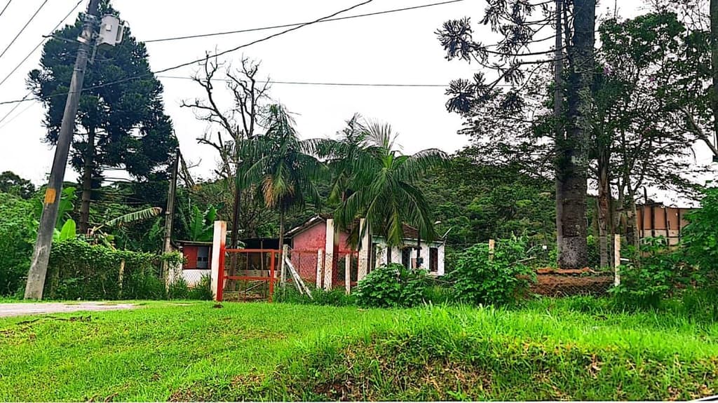 Foto 1 de 4: Terreno em leilão em São Lourenço Da Serra - SP — Terreno Rural na Estrada de Rodagem BR-116 em São Lourenço da Serra/SP