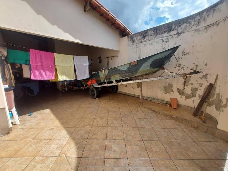 Foto 10 de 11: Casa em leilão em Uberlândia - MG, bairro Vila Presidente Roosevelt — Casa, Uberlândia / MG