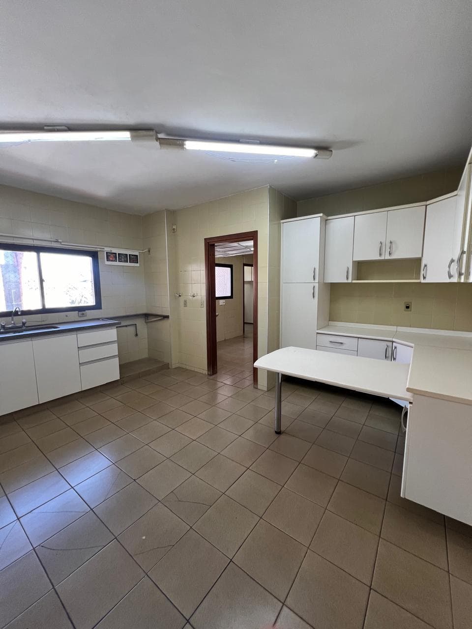 Foto 10 de 12: Apartamento em leilão em Jundiaí - SP — Apartamento n° 111 situado no Edifício Belle Ville - Jundiaí/SP