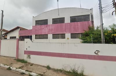Foto 2 de 2: Comercial em leilão em Conchas - SP — Imóvel Industrial, A.T. 357m², A.C. 305m², Centro (Direitos)