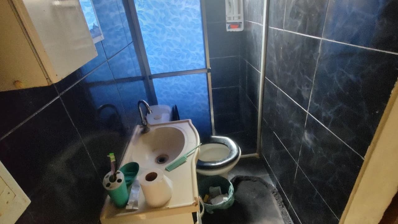 Foto 7 de 18: Terreno em leilão em Sarapuí - SP, bairro Vila Ana Maria — Casa, A.T. 262m², A.C. 127m²