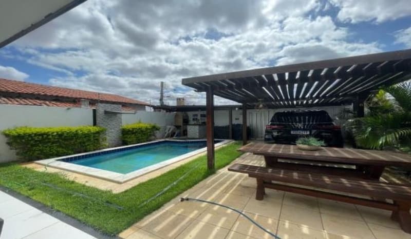 Foto 3 de 3: Casa em leilão em Mossoró - RN, bairro Abolição — Casa 415m² com Terreno 230m² | Mossoró-RN | Abolição - Financiamento até 240 Meses! - 49% de Deságio sobre o valor de avaliação