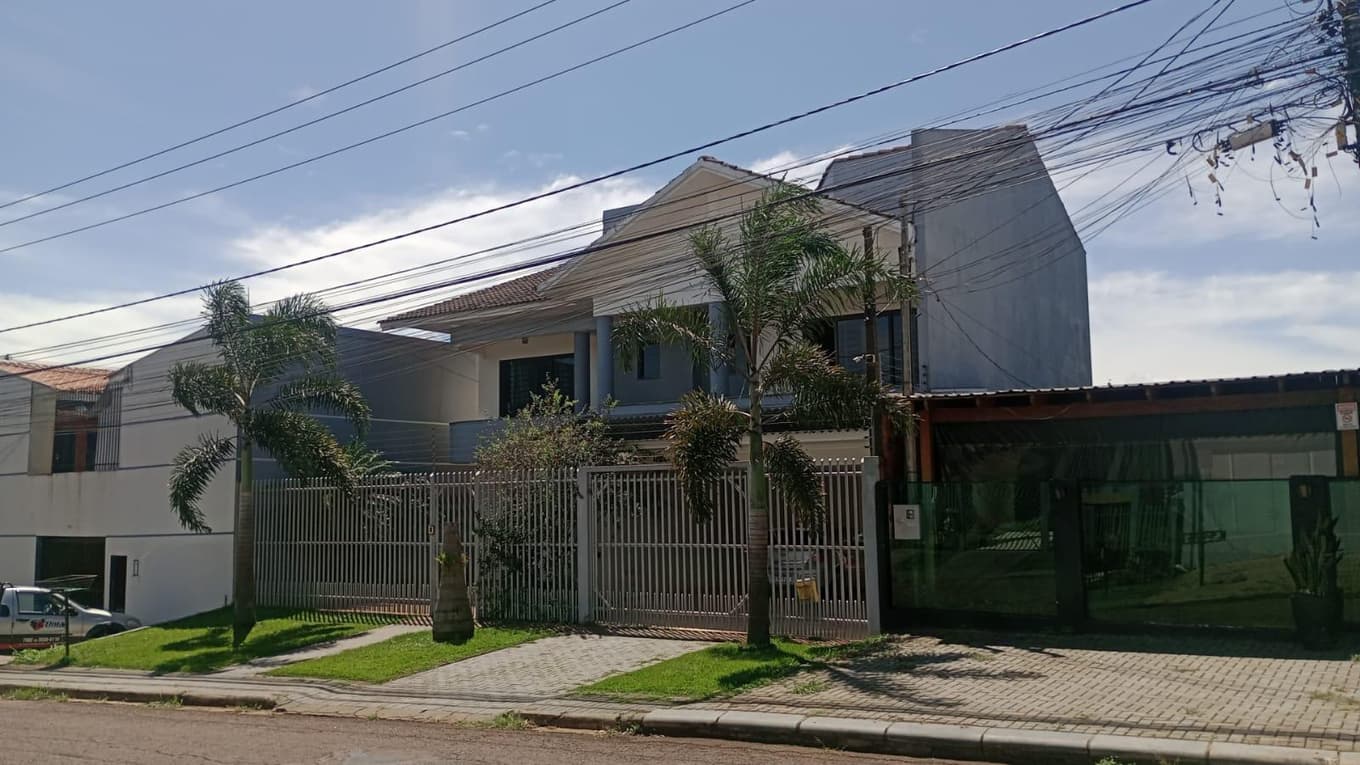 Foto 2 de 4: Casa em leilão em Cascavel - PR — Casa 392m², São Cristovão, Cascavel/PR - Ocupada