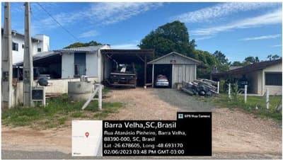 Foto 1 de 11: Comercial em leilão em Barra Velha - SC — Lote urbano nº 04 da quadra A, com área de 318m², com benfeitorias sem valor comercial, localizado na Rua Atanásio Pinheiro, 73, Jardim Elaine II, Barra Velha/SC