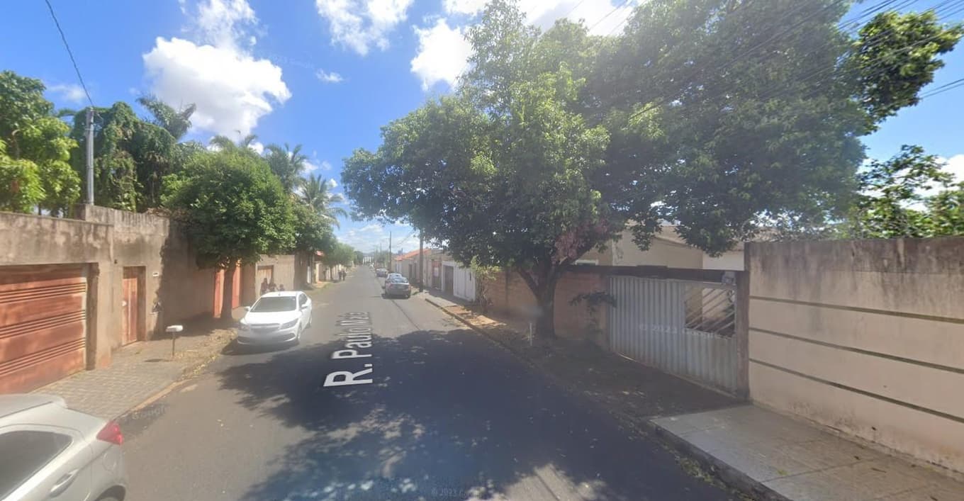 Foto 4 de 5: Casa em leilão em Uberlândia - MG — Casa 300m², Ocupada no São Jorge em Uberlândia/MG