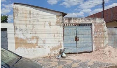 Foto 2 de 3: Casa em leilão em Araras - SP — (50%) Casa, A.T. 300m², A.C. 180m², Parque Industrial
