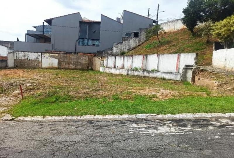 Foto 4 de 5: Comercial em leilão em Mogi Das Cruzes - SP — IMÓVEL URBANO COM ÁREA DE 140,84 m2 Em MOGI DAS CRUZES/SP