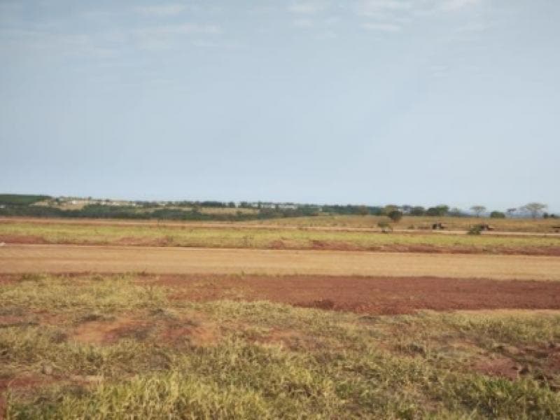 Foto 2 de 3: Terreno em leilão em Marília - SP, bairro Jardim Botânico I — Lote, Marília / SP