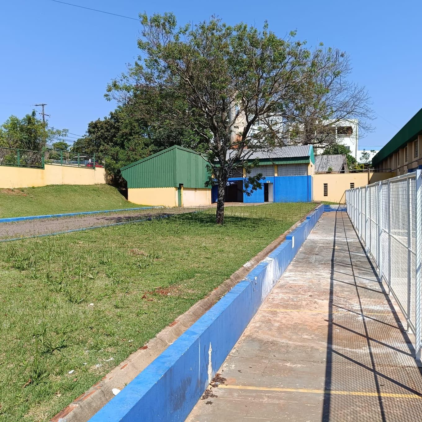 Foto 35 de 40: Comercial em leilão em Santo Antônio Do Sudoeste - PR, bairro Centro — IMÓVEL COMERCIAL ¿ TERRENO DE 1.200 M² + EDIFICAÇÃO ¿ SANTO ANTÔNIO DO SUDOESTE/PR