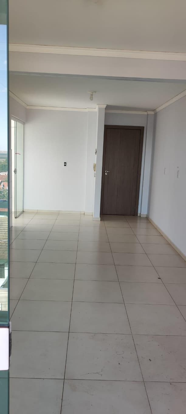 Foto 6 de 12: Apartamento em leilão em Toledo - PR, bairro Jardim Pancera — IMÓVEL URBANO APARTAMENTO ÁREA TOTAL 70,396 M² / ÁREA PRIVATIVA 56,32 M² - TOLEDO / PR