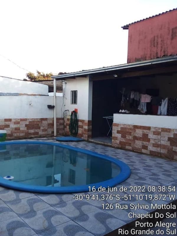 Foto 8 de 13: Casa em leilão em Porto Alegre - RS, bairro Hípica — Casa 165m² com Terreno 250m² | Porto Alegre-RS | Hípica | Próx. à Praças e Supermercados - Financiamento até 420 Meses!